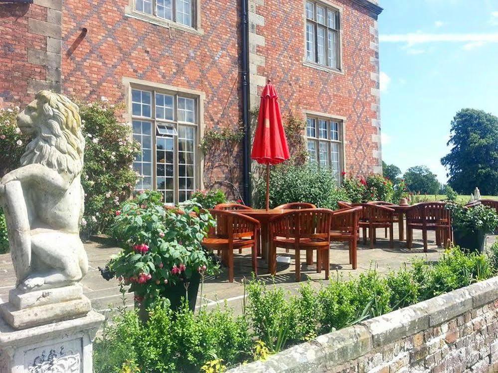 Willington Hall Hotel Tarporley Zewnętrze zdjęcie